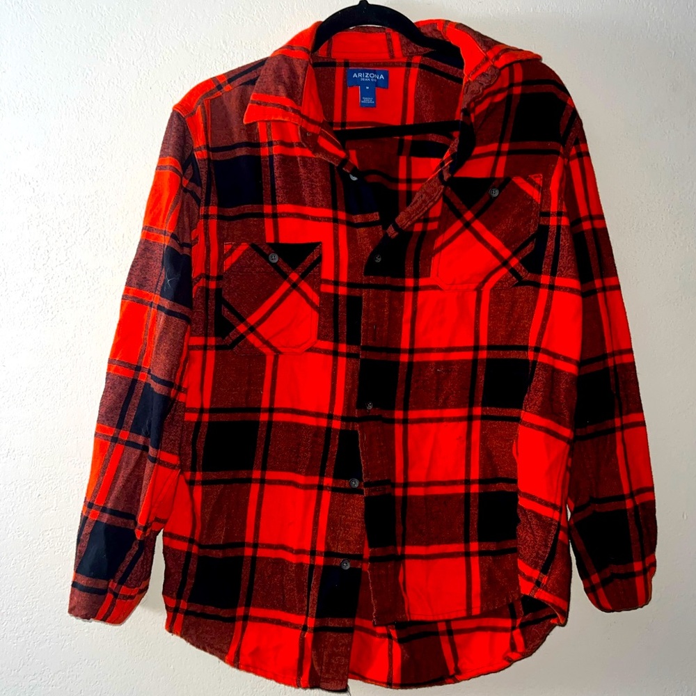 Arizona Jean Company, size M, red and black flannel, long sleeve, button down